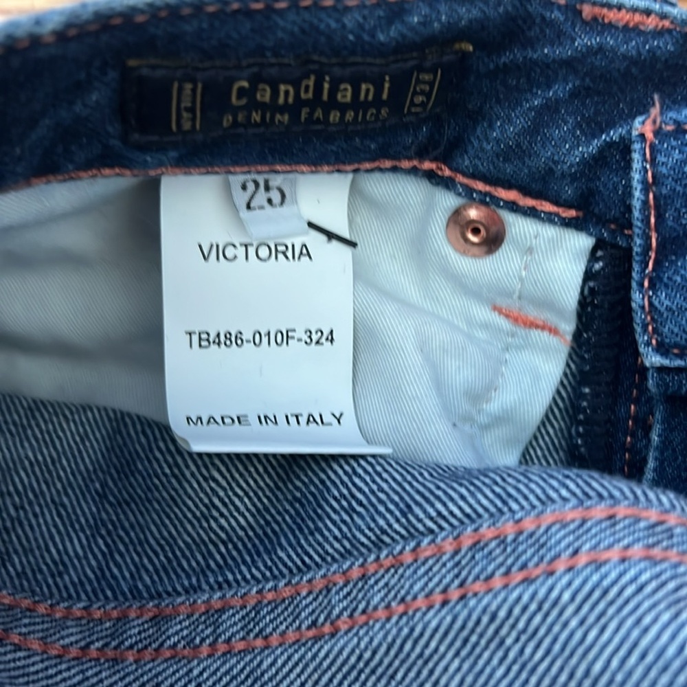 Made In Tomboy Victoria Jeans - Picture 9 of 9